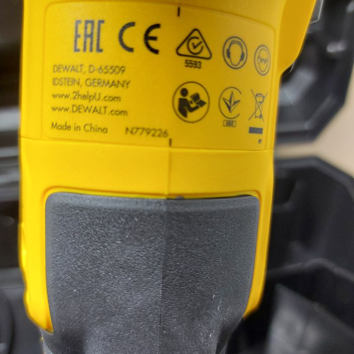 Акумулаторен ъглошлайф Dewalt DCG405NT