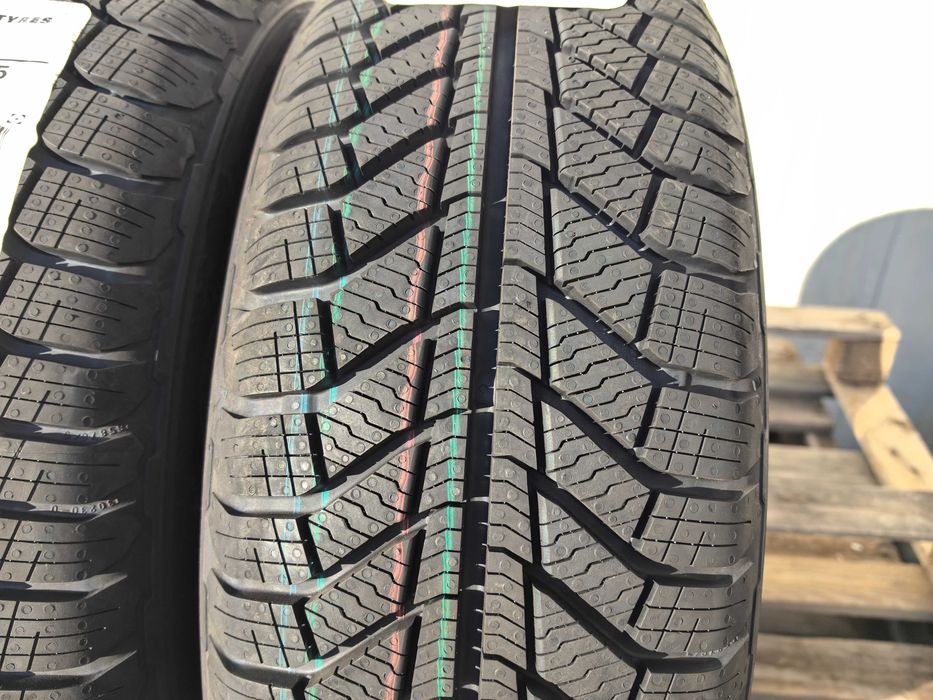 195/65/15 Поинт Ес ДОТ 2022 г - ЧИСТО НОВИ