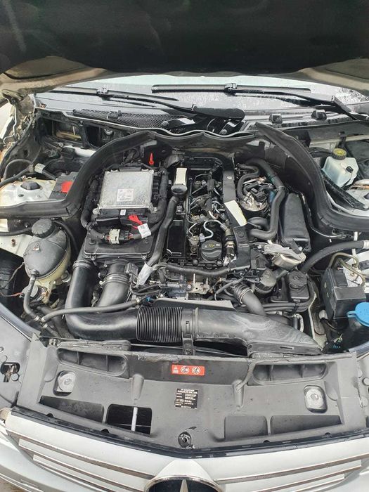 Mercedes c220 w204 cod motor OM651 AN 2009 Dezmembrez/Dezmembram