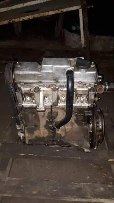 Продам двигатель 8 кл