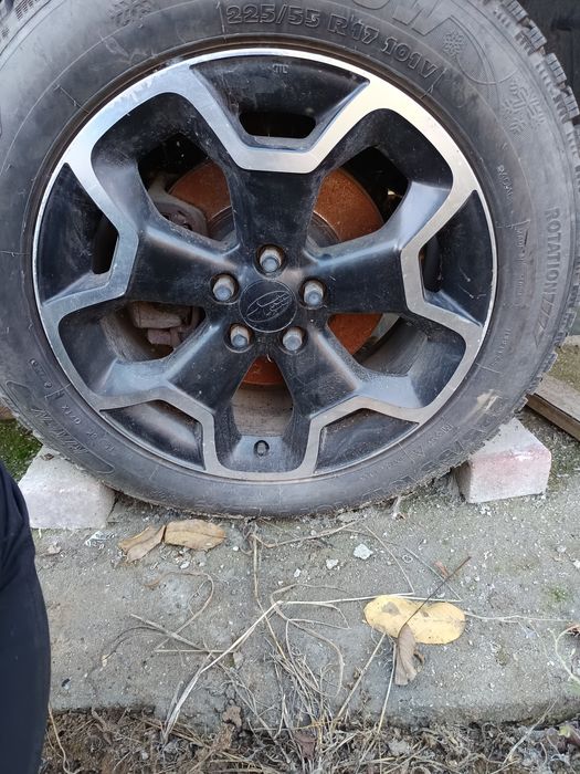 Гуми с джанти за субару 225/55/17