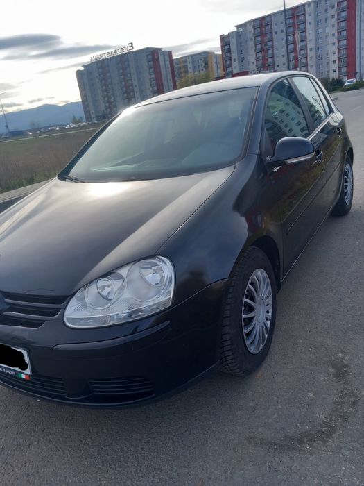 Vand VW Golf 5 2007, motorina, in stare foarte buna de functionare