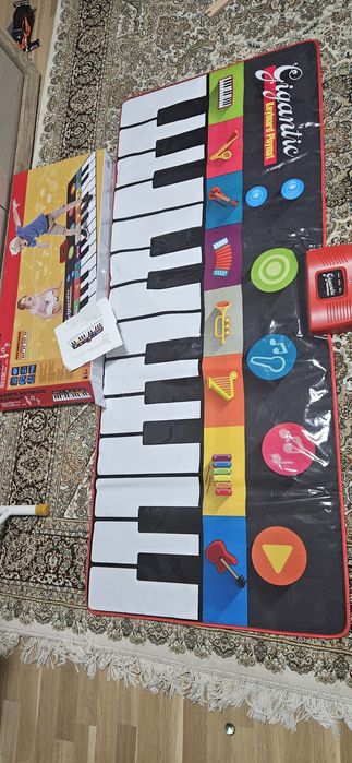 Covoraș muzical nou