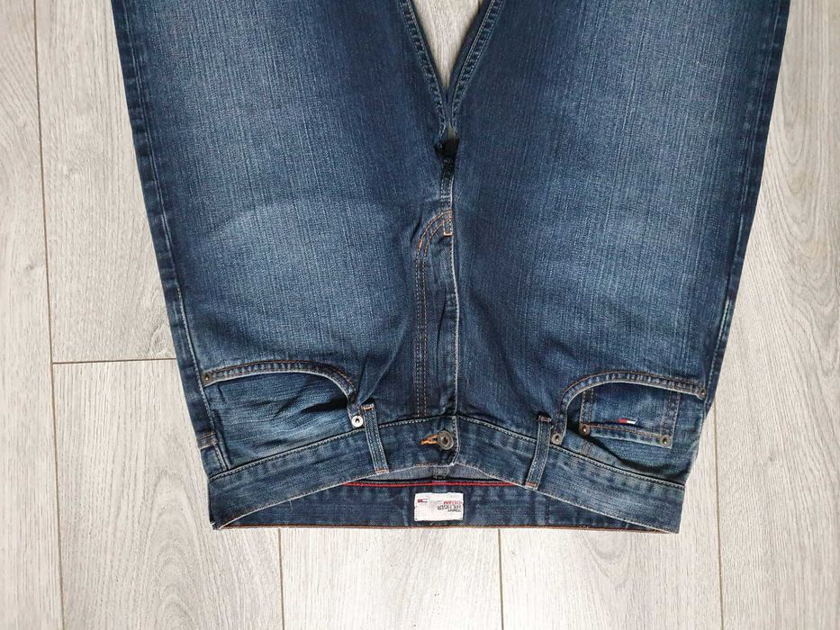 Blugi TOMMY HILFIGER "Manhattan" Bootcut - Marime W32 L32 (Talie 84 cm