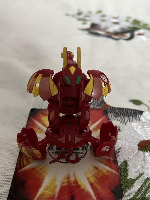 Bakugan pyrus altair ,wired combat