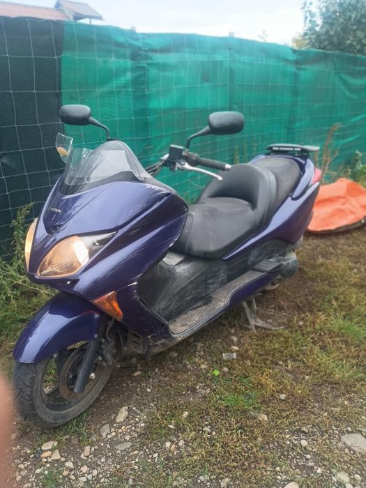 Vând motoscuter honda crz 249 cm