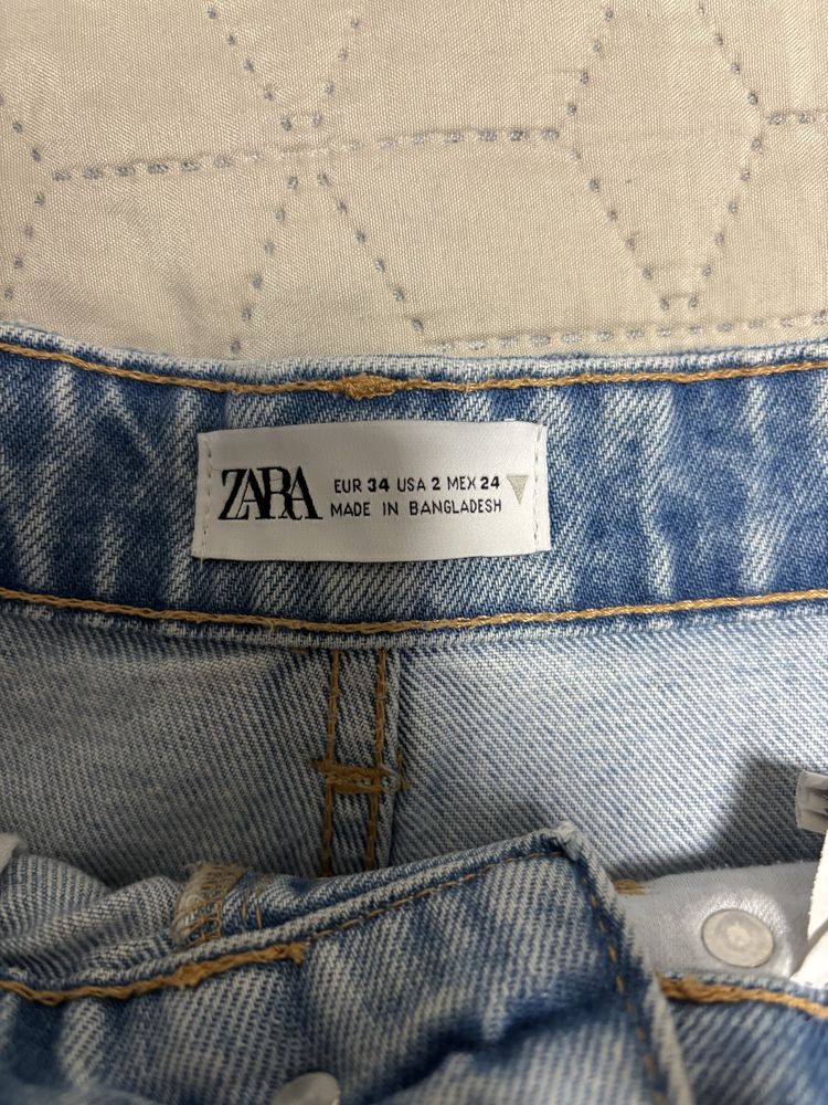 Дамски къси панталонки Zara