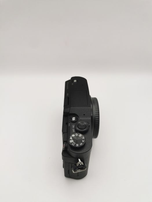 Doar 201 CADRE! Kit Panasonic Lumix GX800 + obiectiv 12-32mm