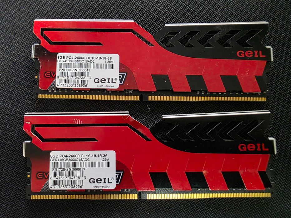 Memorie 16GB DDR4 3000mhz Geil Evo Forza CL16 (8gb X 2)