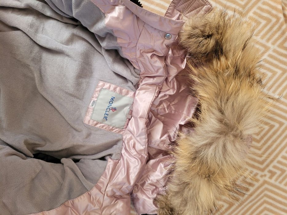 Зимний комбинезон на девочку монклер
