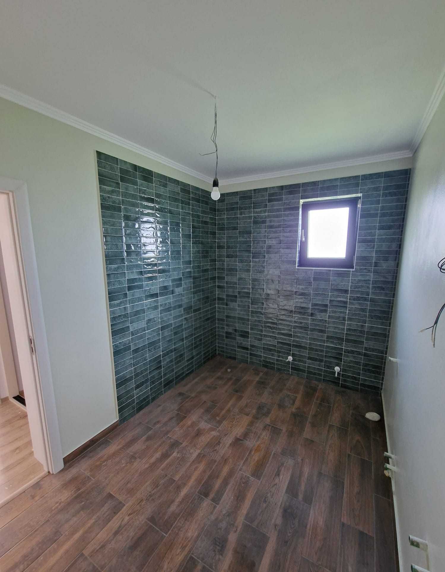 Clădire tip duplex – afacere sau locuit în zonă premium – Nord, Bacău