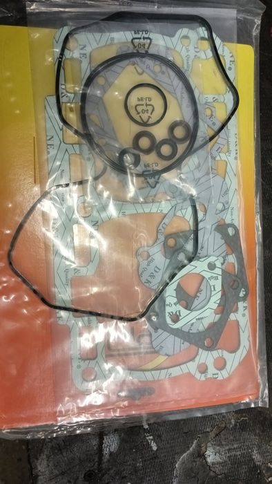 Верхний комплект прокладок SPI