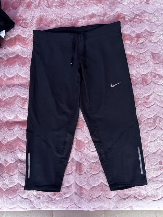 Клинове Nike Pro