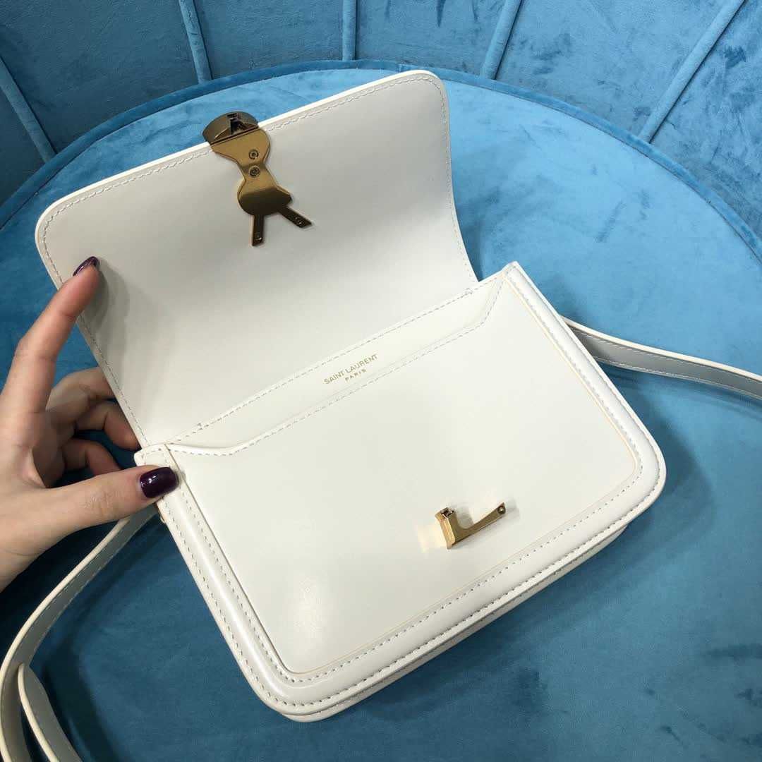 Дамска чанта Saint Laurent