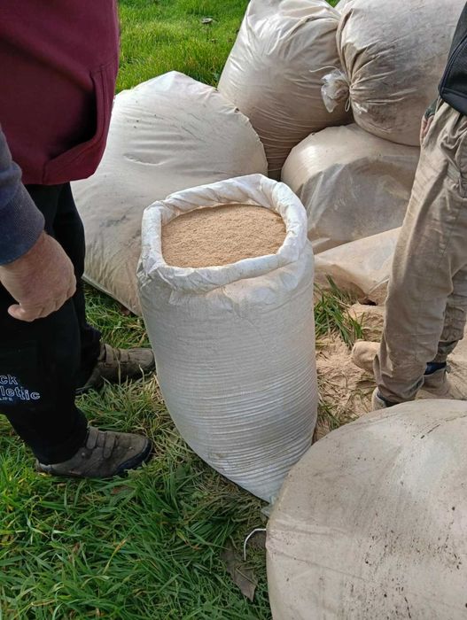 Трици в захарни чували