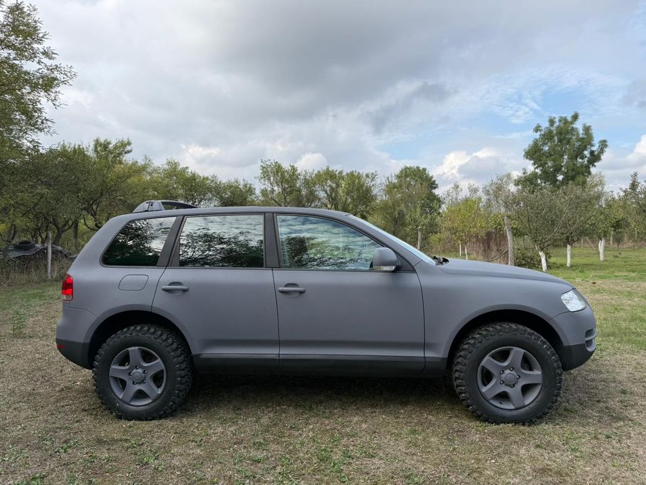 VW Touareg Autoutilitara N1 VR6 4x4 Raptor 

Preț 5500€ negociabil 

k