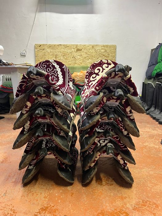 Ертоқымдар жүген ноқта етіктер сатылады жалпы ат әбзелдеріін ұсынамыз