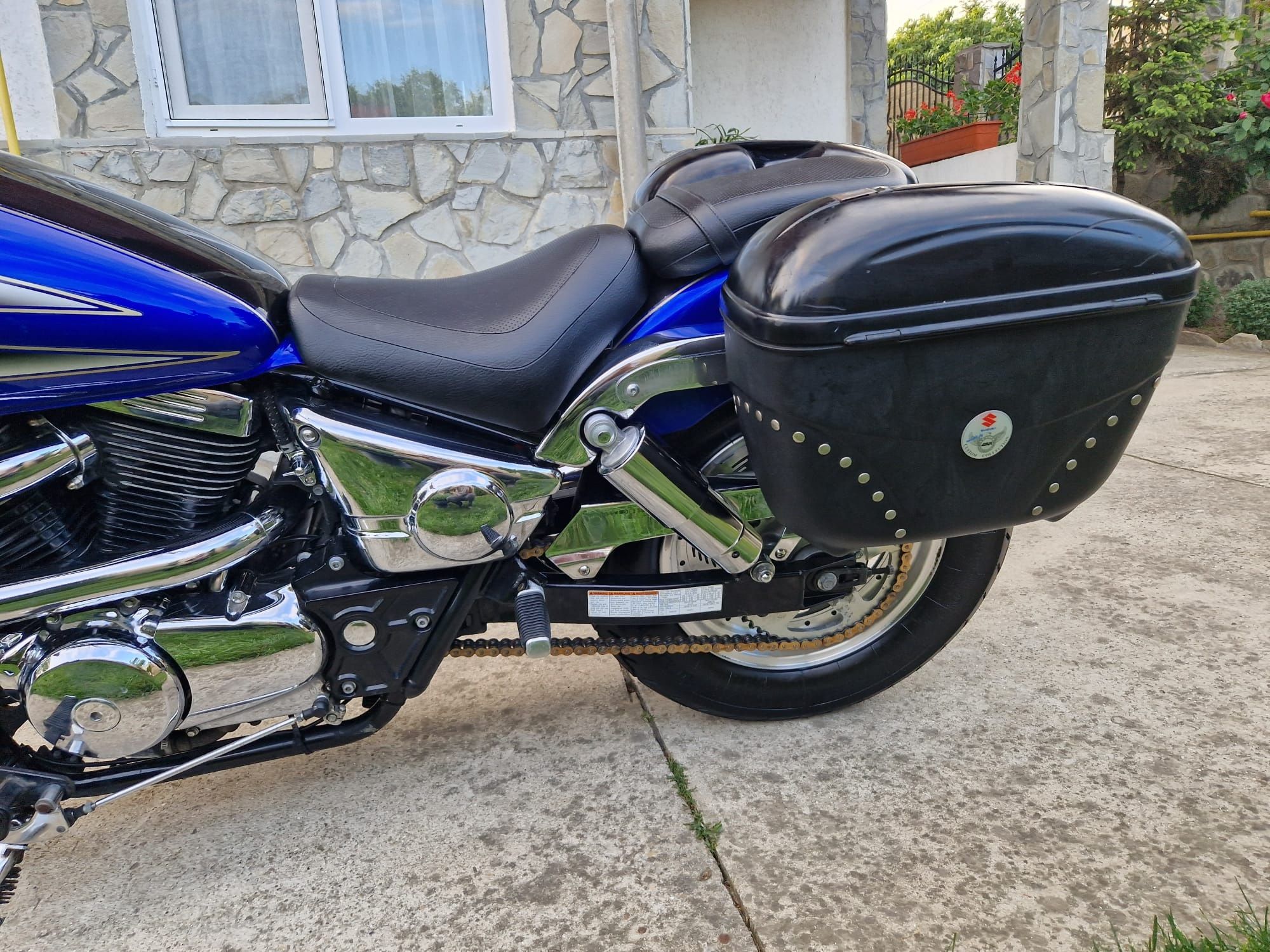 Suzuki Marauder VZ800, 22000km, an 2000, aproape ca noua