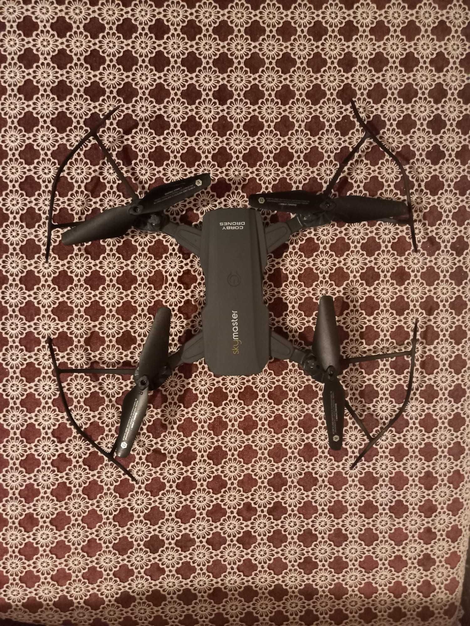 Corby Drone CX 014