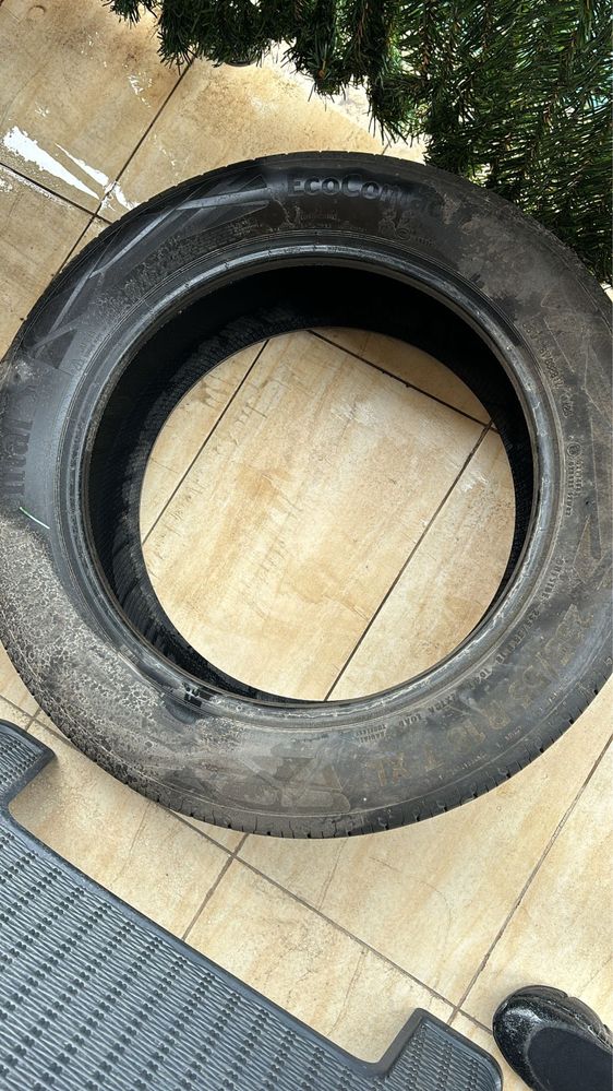 Vand 4 anvelope de vara Continental Ecocontact 6 235/55 R 18 ca noi