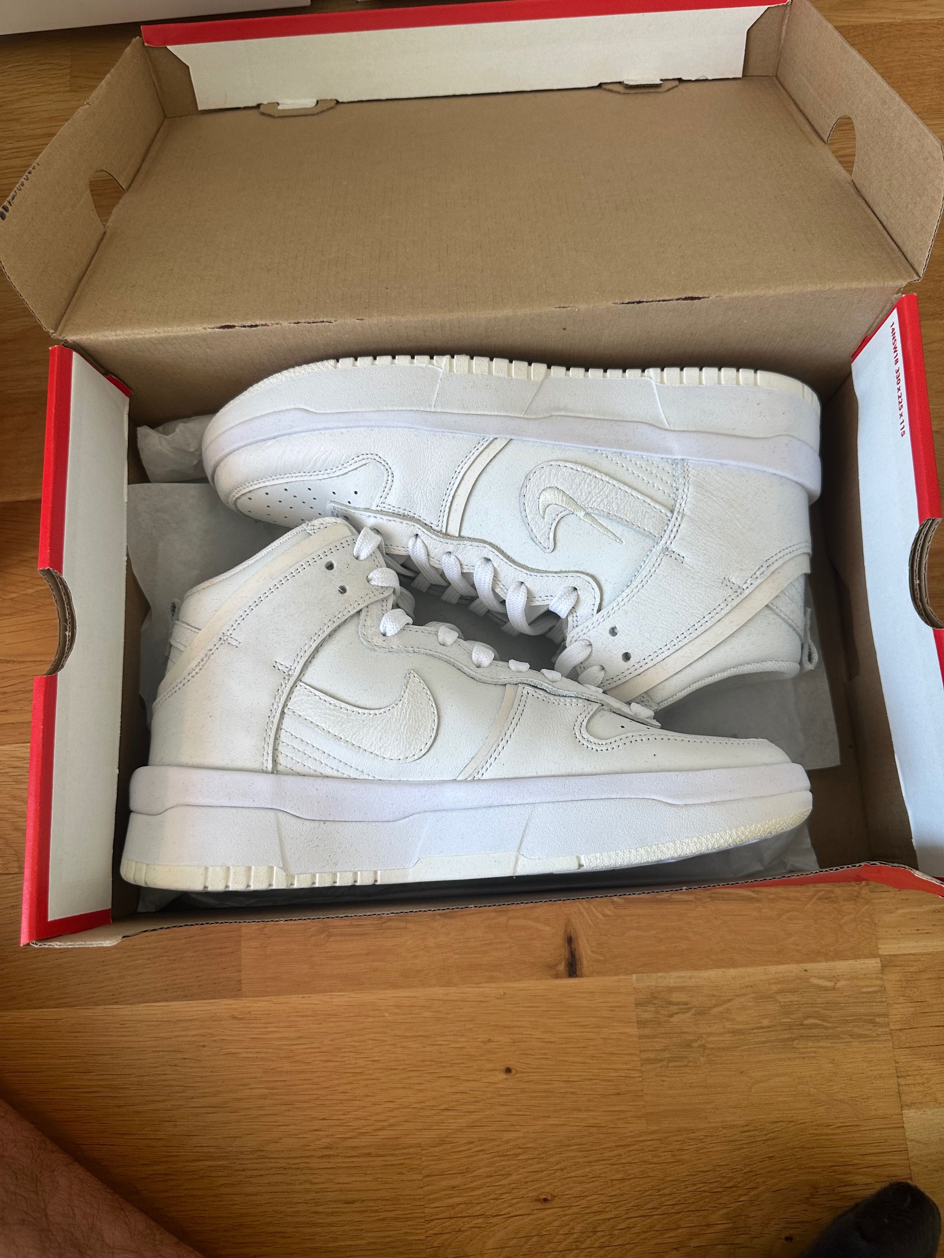 Nike Dunk High Up Женски