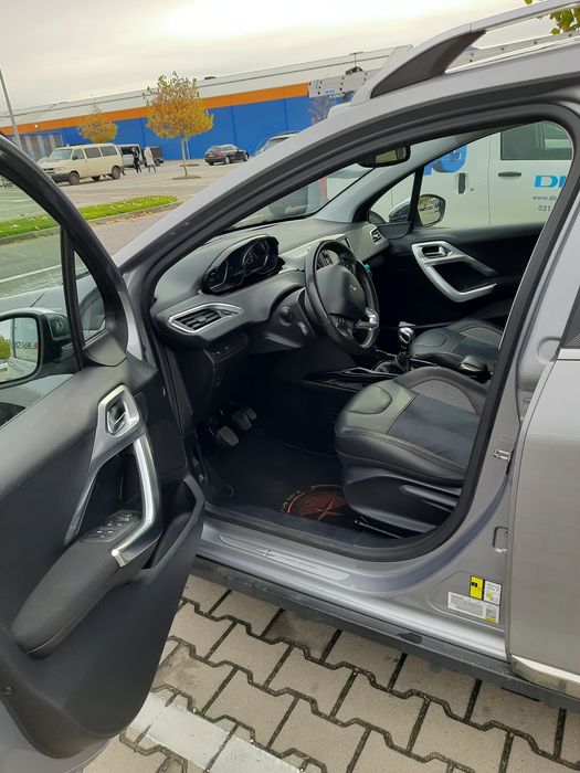 Peugeot 2008 an 2015, 115000 km