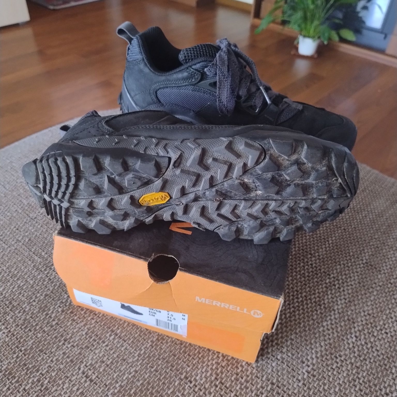 Merrell Annex trak low 41.5