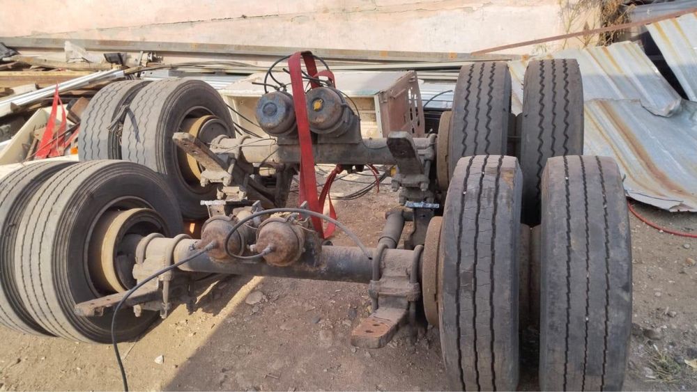 Ось SAF  2 шт в сборе без колес !