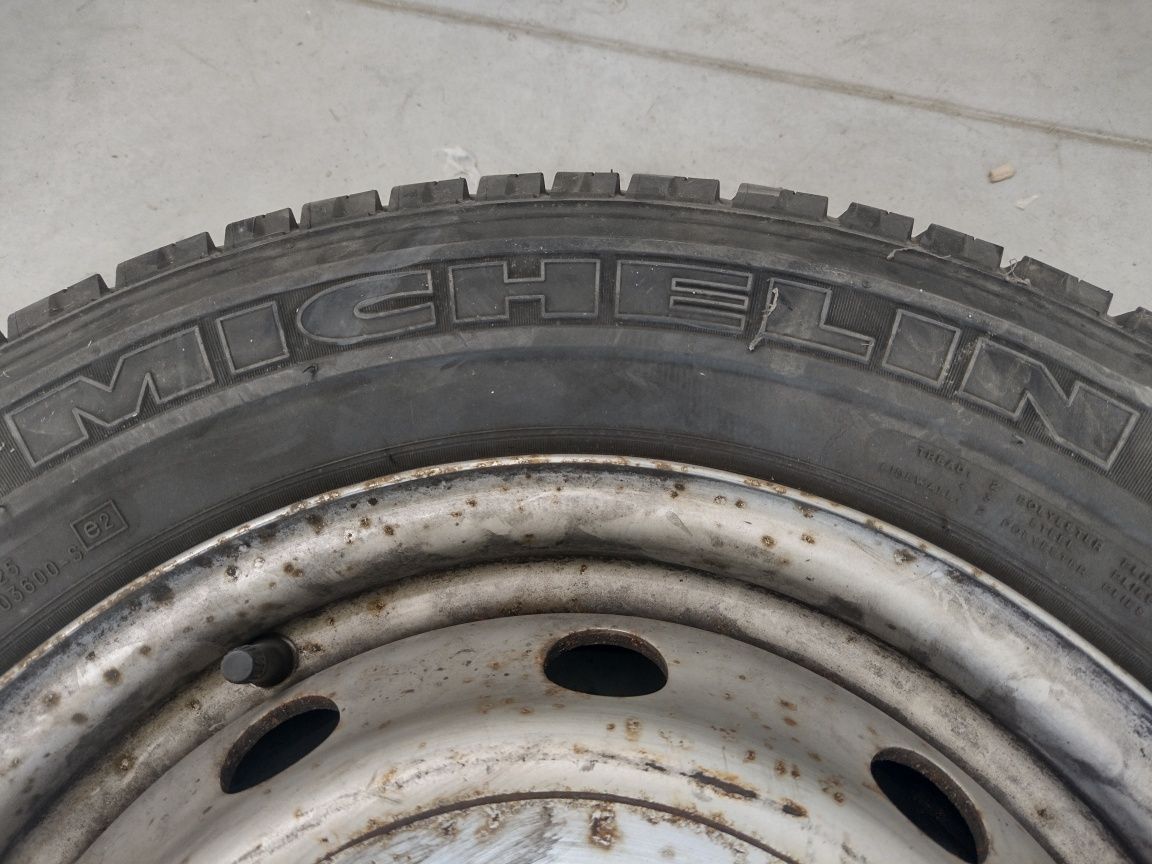 MICHELIN 205 70 15 Citroen Jumper 2005г.