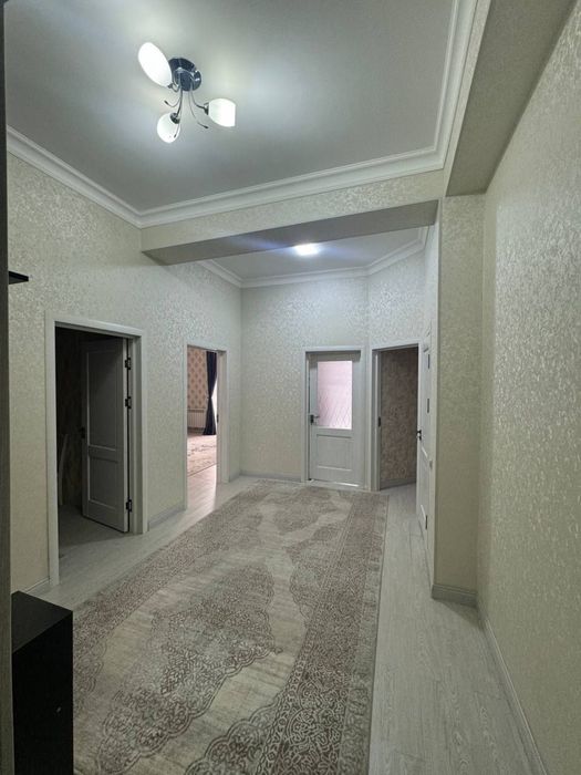 ПРОДАЁТСЯ КВАРТИРА новостройке Чиланзарский районор ор т 10кв