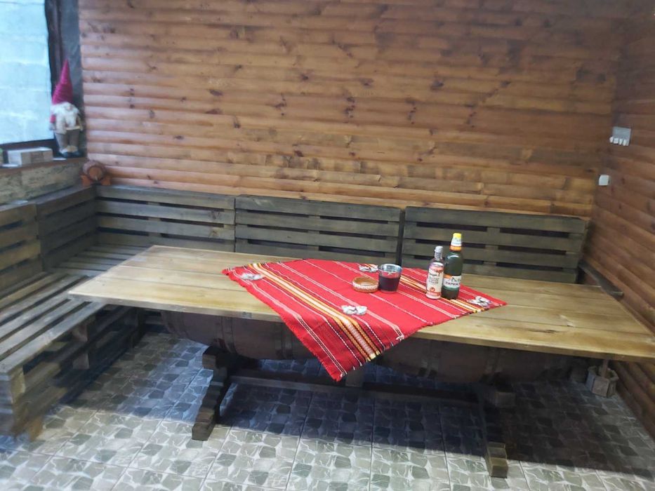 Маса от френско буре