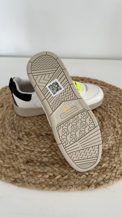Adidasi Kurt Geiger masura 36