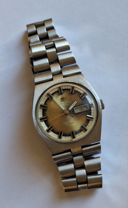 TISSOT PR 516 Gl ( 1970 ) nu este Doxa, Certina, Omega, Atlantic