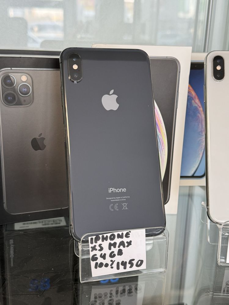 Vand iphone xs max de 64 gb   Baterie 100%