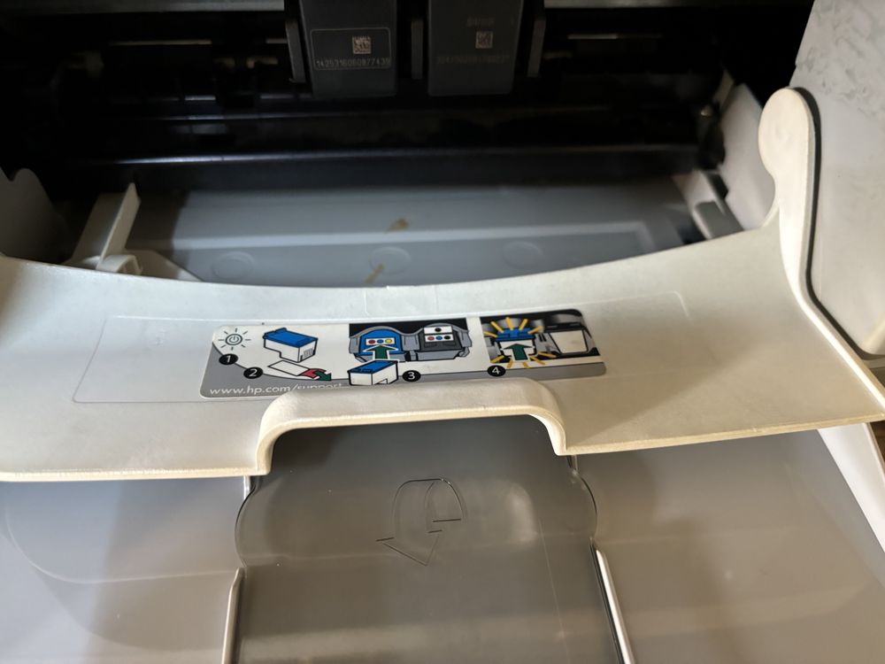 Принтер HP Deskjet F2280