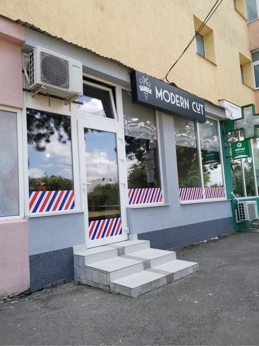 Inchiriez spatiu comercial