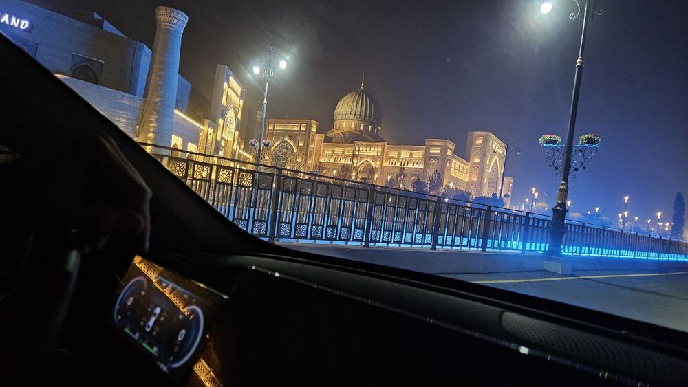 Аренда здание 3 этажа 1500м² Олд  сити. Хаст Имам