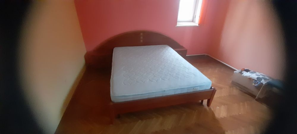 Vand dormitor complet la pret bun