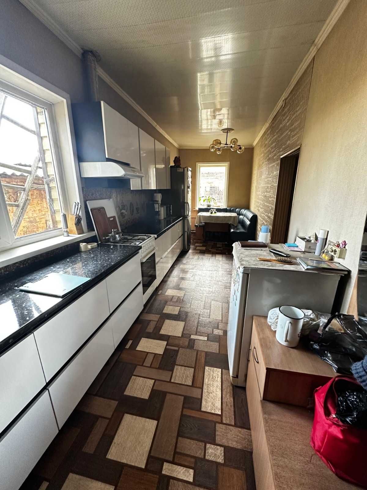 Продам дом в Рабочем пос. вблизи моста (500м)