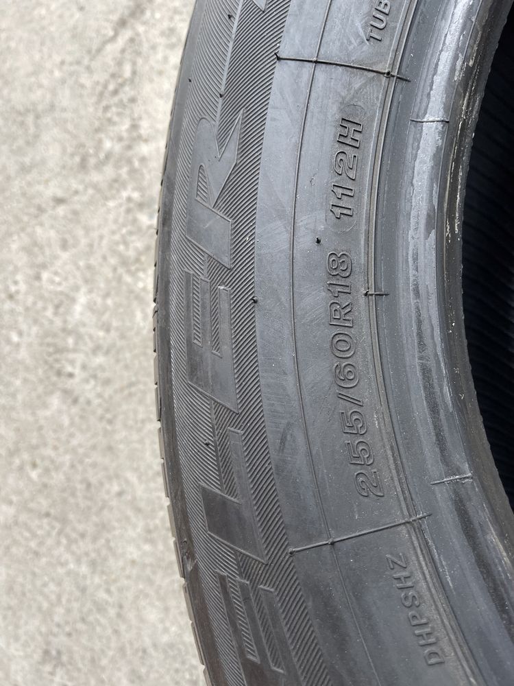 4 anvelope Noi de vara Bridgestone 255/60/18