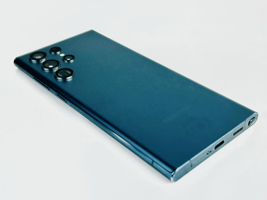 Samsung Galaxy S22 Ultra 5G 256GB 12RAM Green Отличен!