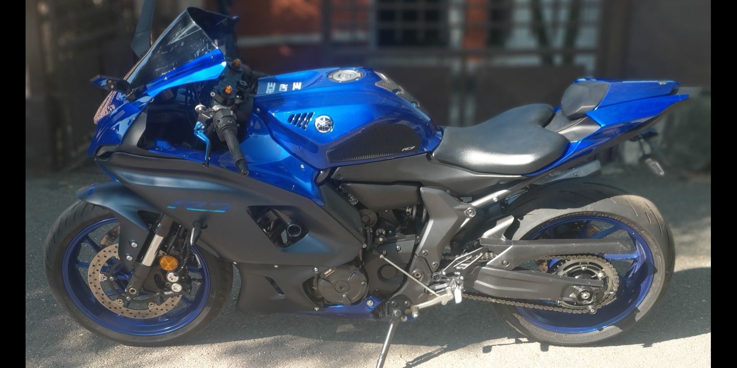 Yamaha YZF-R7  2024 pt A2