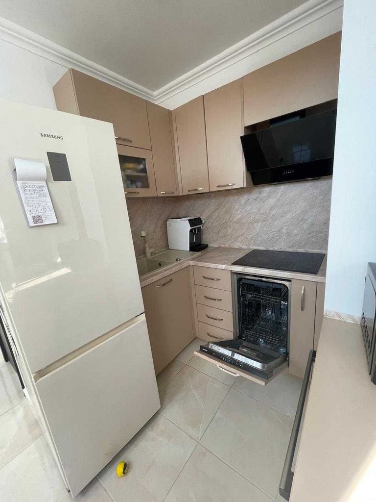 Продава се Тристаен апартамент в Свети Влас - 112 кв.м за 1697 €/кв.м - Снимка #4