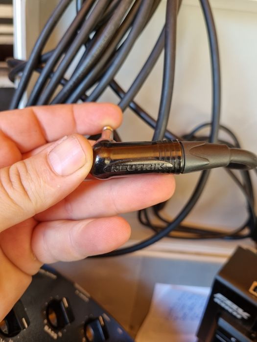 Line 6 bass pod/line 6 FBV Express MKii efecte Chitară