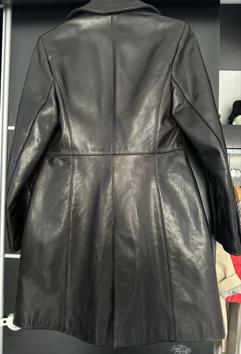 Palton , Parpalac , Geaca , Pardesiu Prada Milano Piele S/m Dama