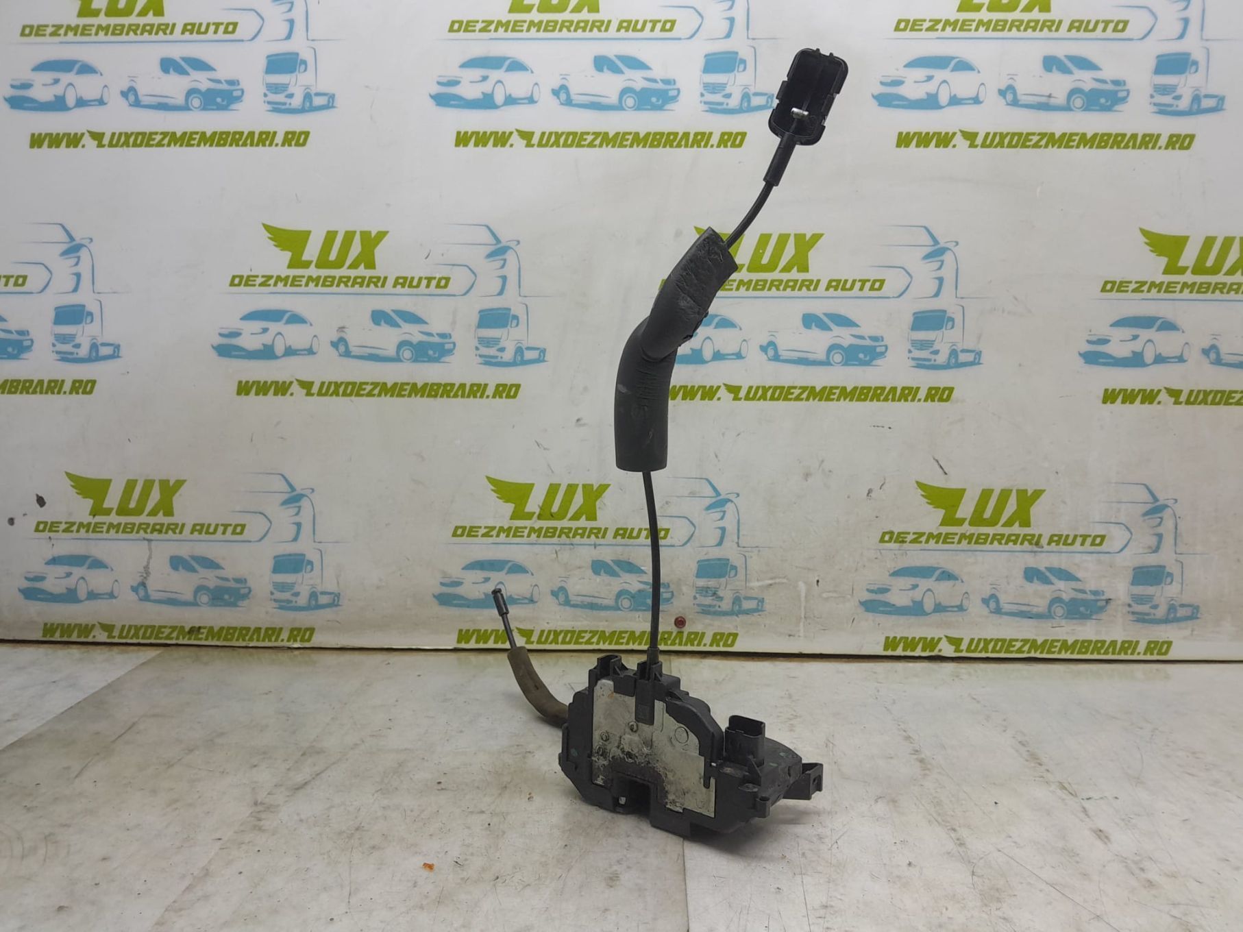 Broasca usa stanga fata 885030001r Renault Megane 3 [2008 - 2014]