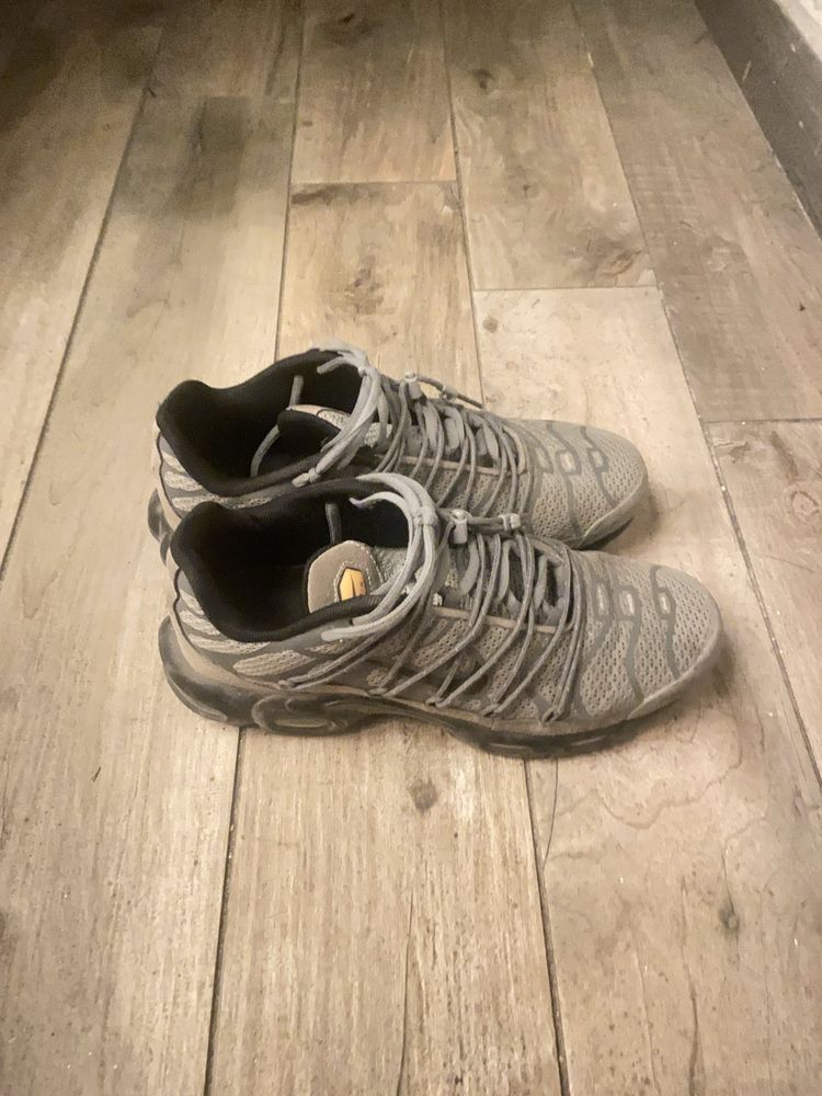 Nike tn grey v dobro sustoqnie