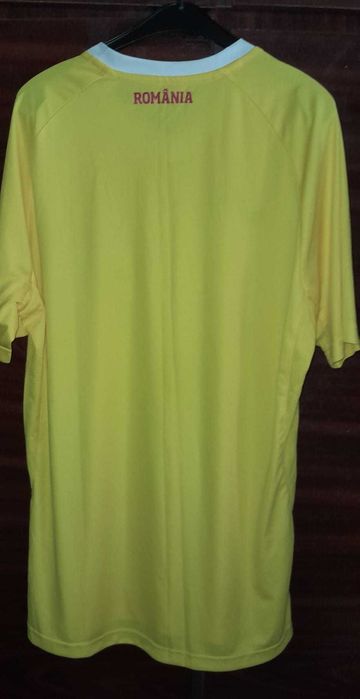 Vand tricou original fotbal, nou cu eticheta, size L, ocazie, 110 lei