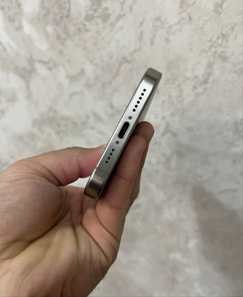 Iphone 15 pro max 256 sim kartali