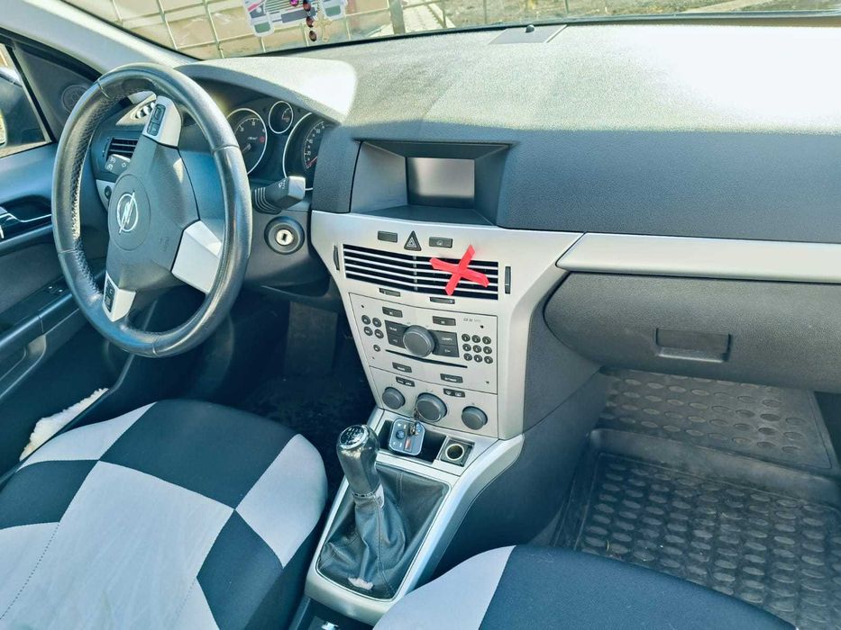 Opel Astra H Motor 1.7 diesel An 2010